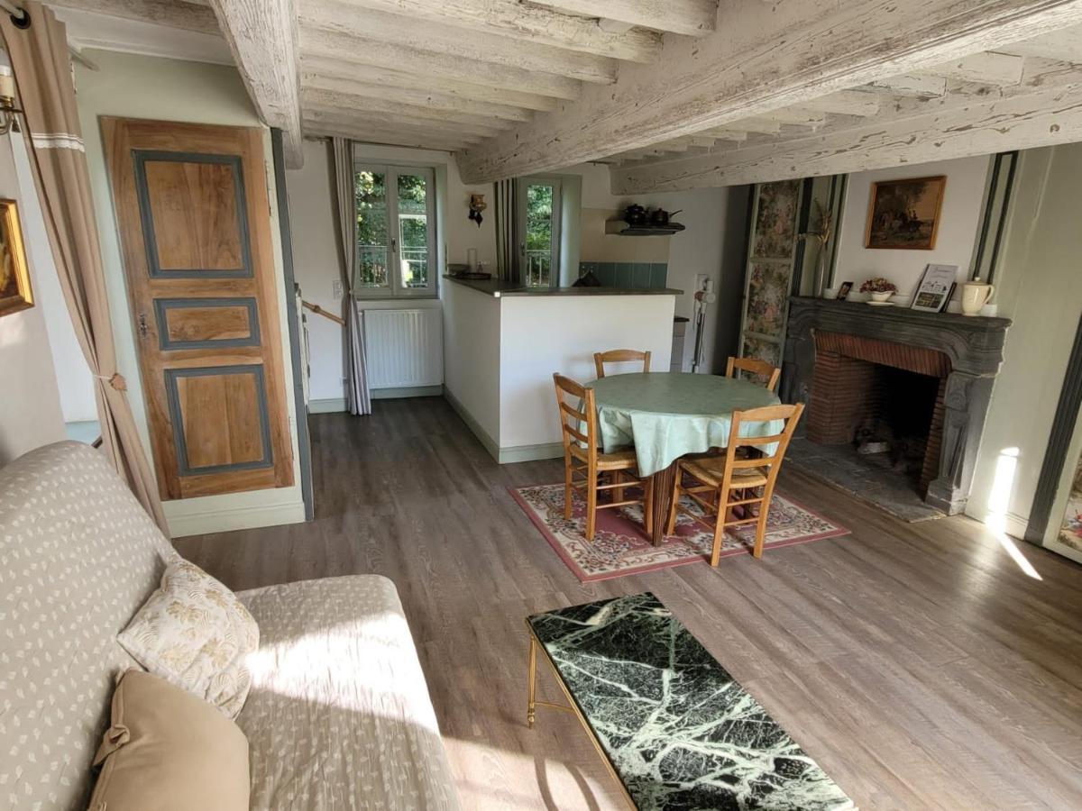 Gites Le Vieux Vinzelles Volvic Esterno foto