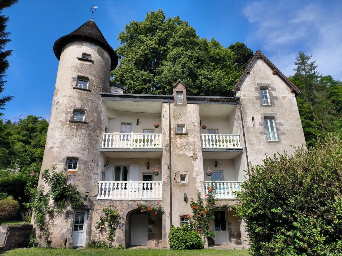 Gites Le Vieux Vinzelles Volvic Esterno foto